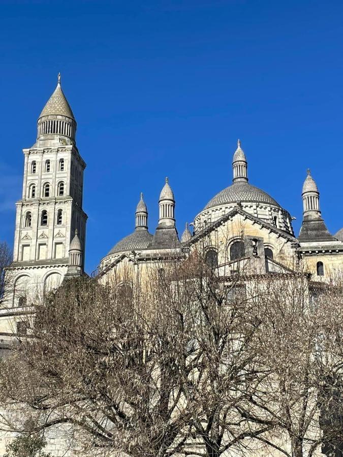 Le Patio Chambres Et Tables D'Hotes La Tour-Blanche Exterior foto